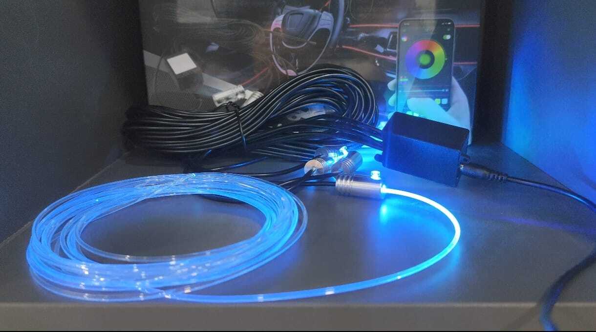 RGB Fibra Auto / Controllo APP / Luci Ambiente